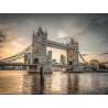 Slavný Tower Bridge přes řeku Temži, Londýn, Velká Británie