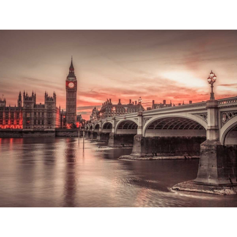 Westminsterský most a Big Ben z promenády