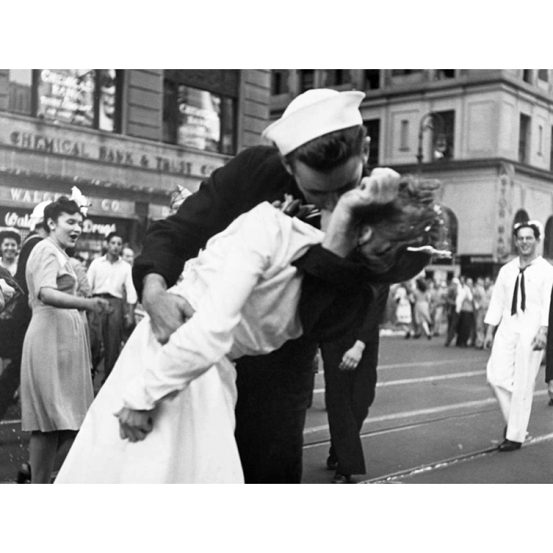 Polibek na rozloučenou s válkou na Times Square, 1945