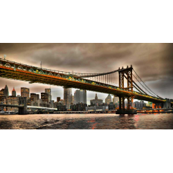 Manhattan Bridge a New York City Skyline