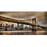 Manhattan Bridge a New York City Skyline