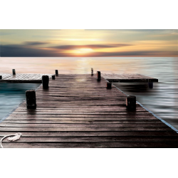 Vychod slunce nad molem